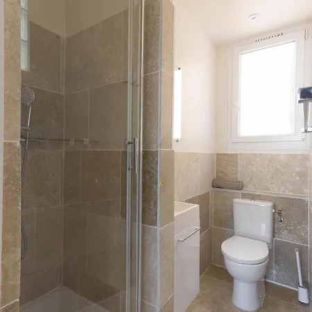 Bulle D'azur - 10mn From Palais&beaches, Air Conditioning, Center * Cannes